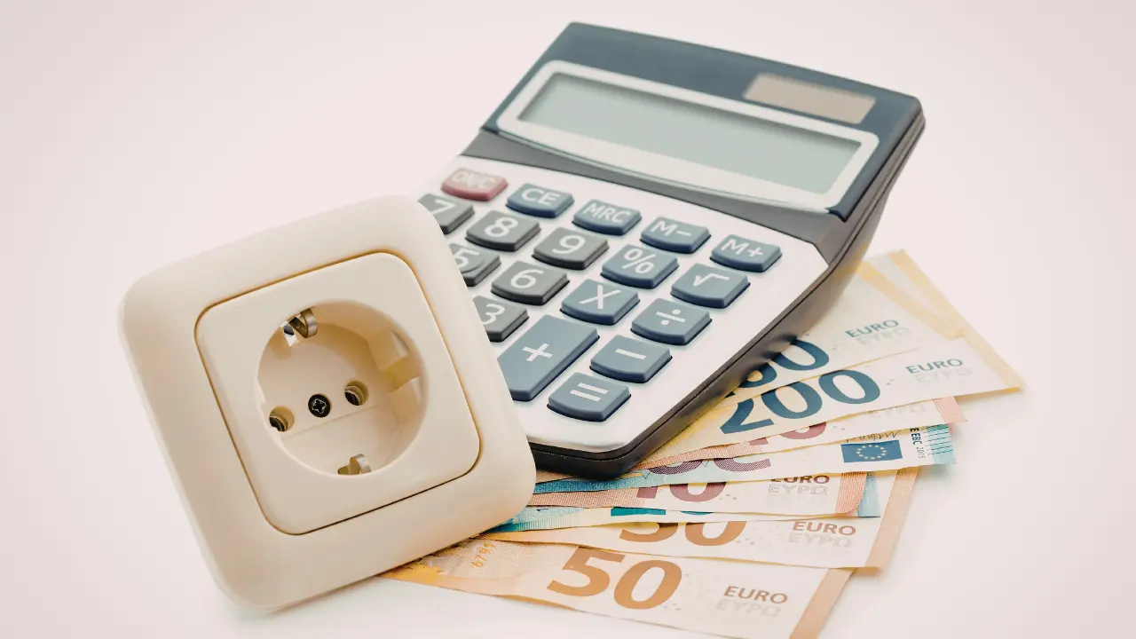 Euro's biljetten rekenmachine stroom stopcontact