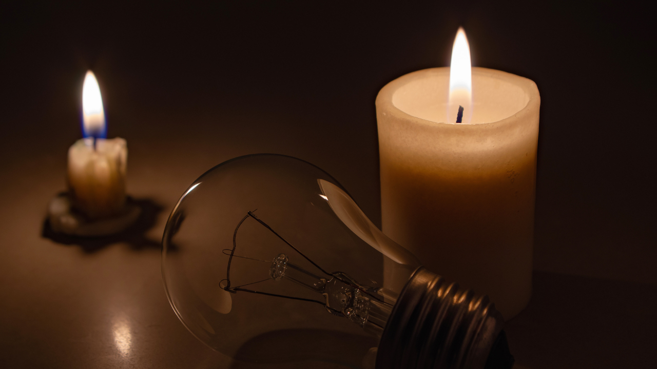 stroomstoring stroomuitval in huis kaars