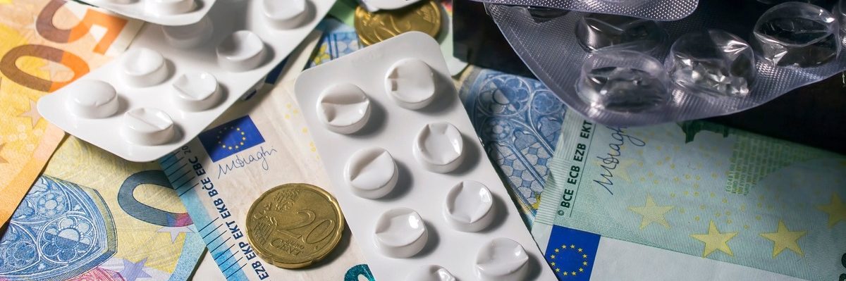 CZ verhoogt zorgpremie 2024 met € 7,65 en € 10,- per maand